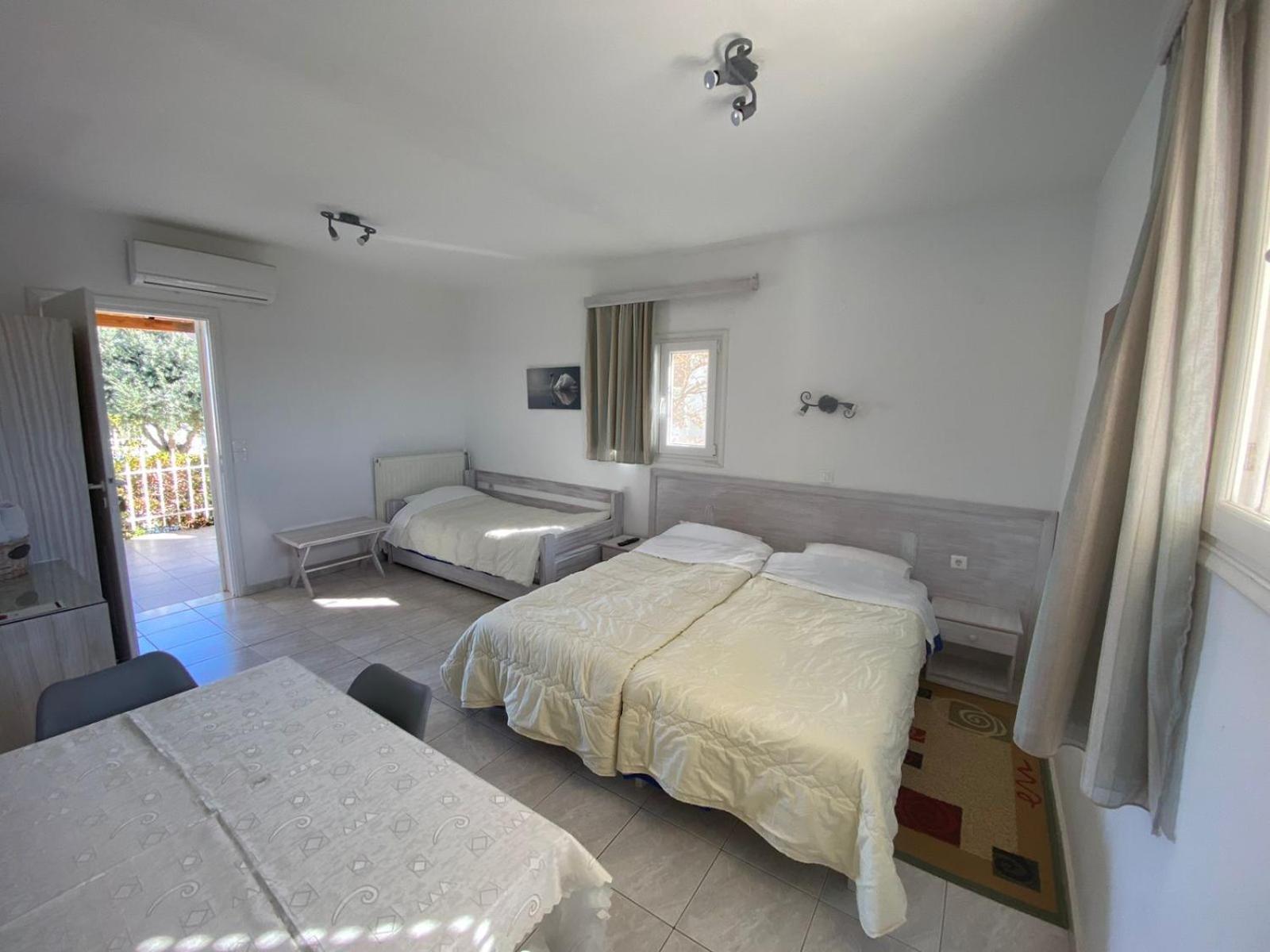Leonidas Resort Ermióni Eksteriør bilde
