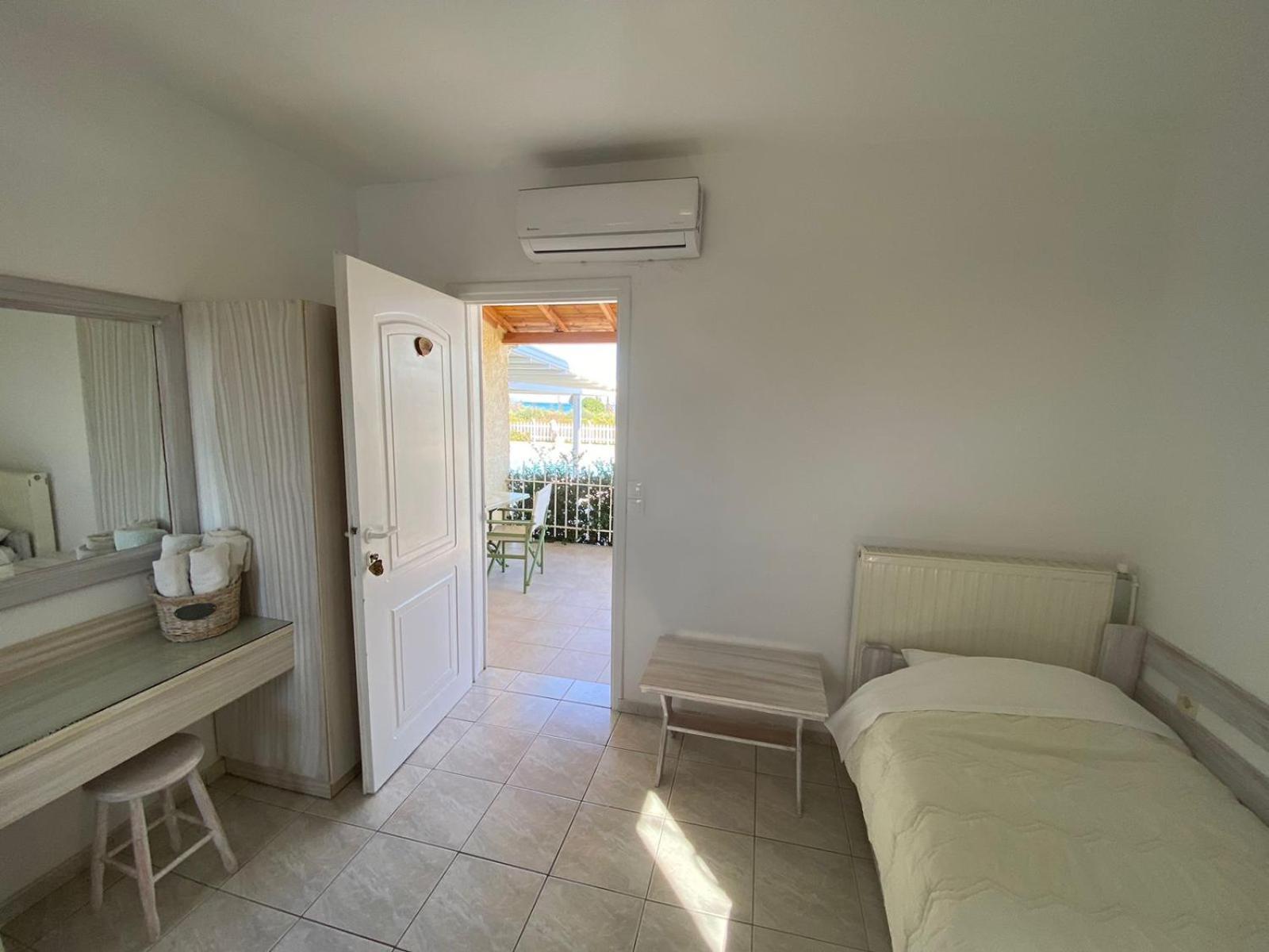 Leonidas Resort Ermióni Eksteriør bilde